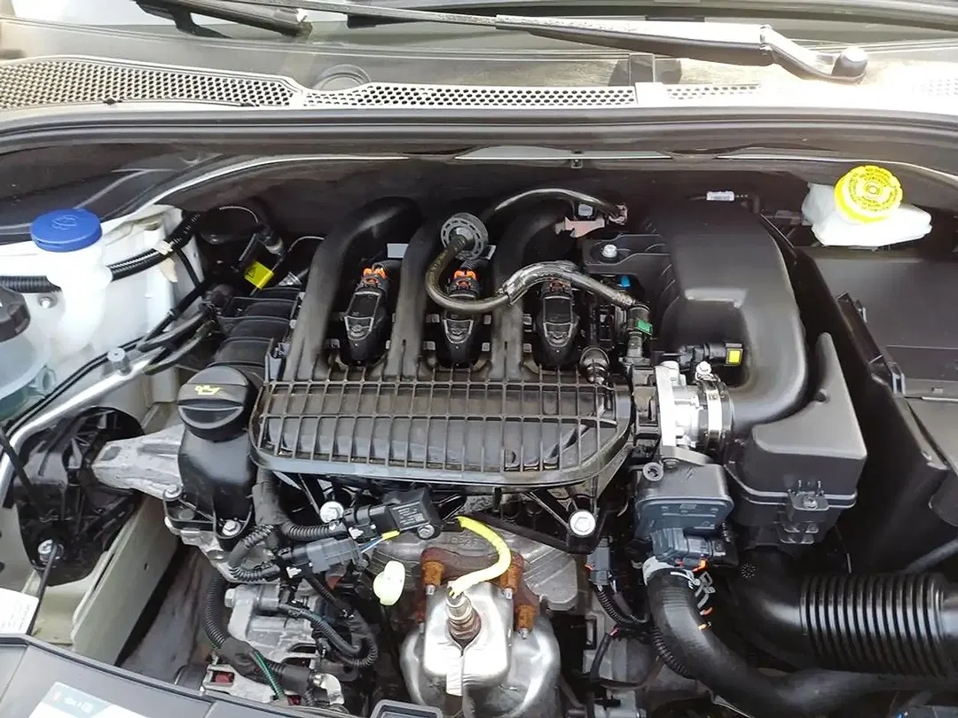 Citroen C3 PureTech - Thumbnail 3