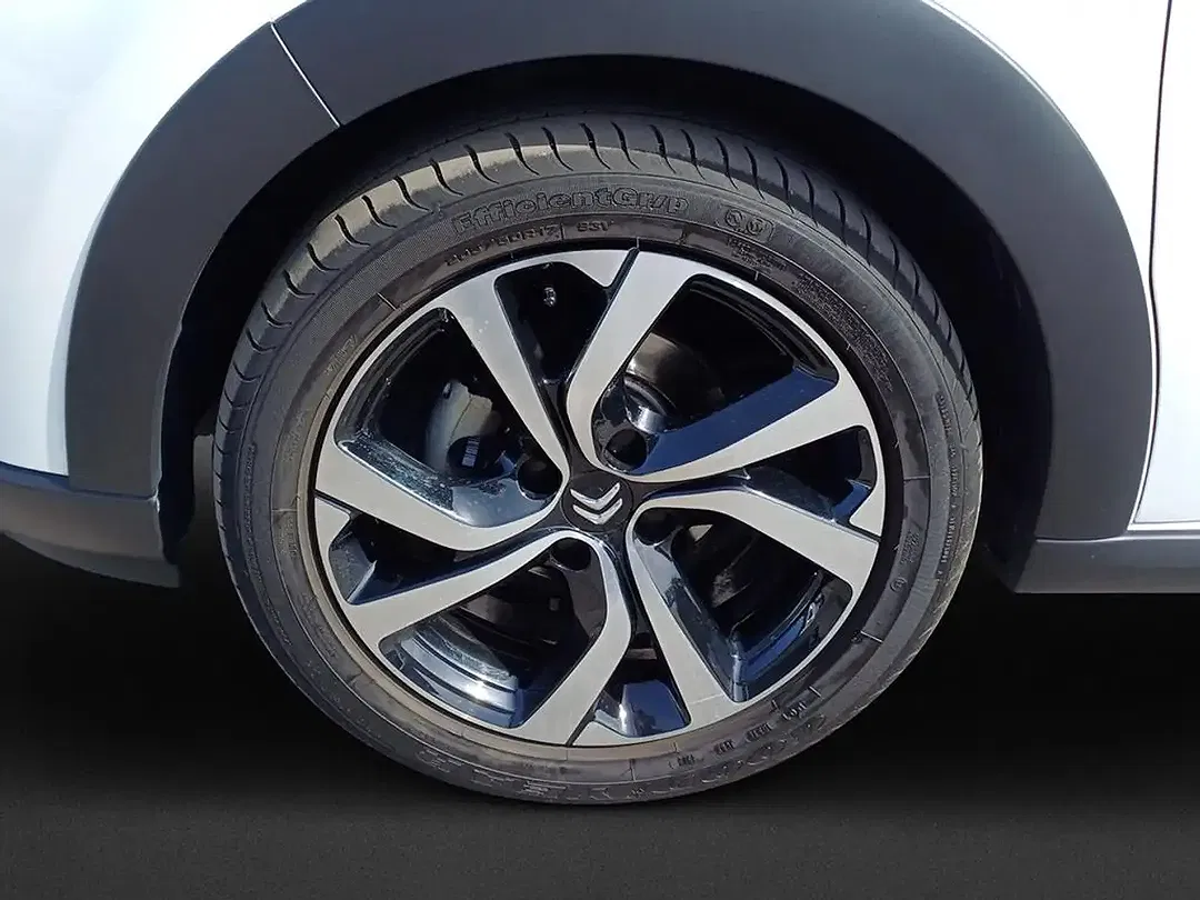 Citroen C3 PureTech - Thumbnail 5