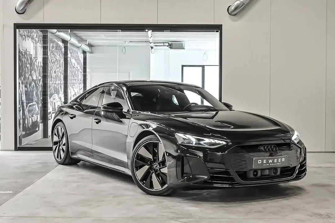 Audi RS e-tron GT - Thumbnail 8