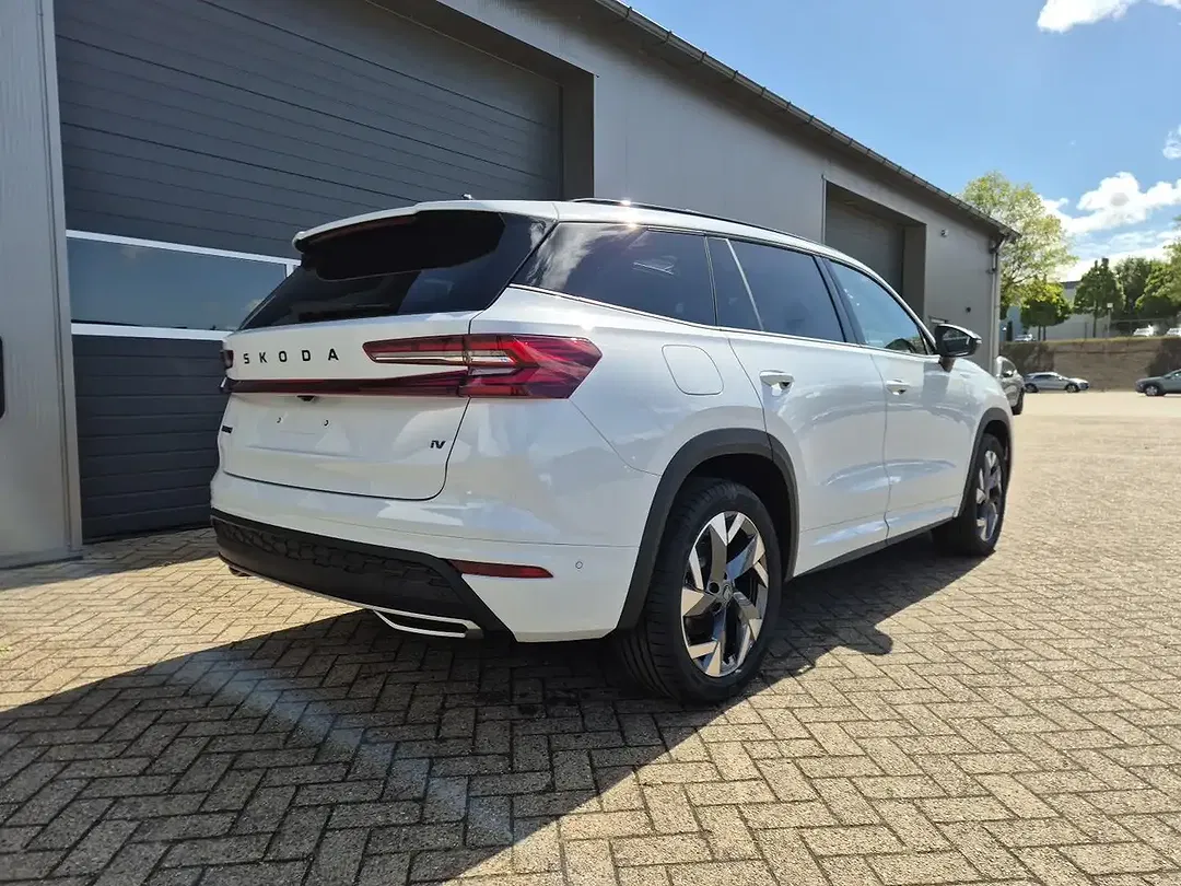 Skoda Kodiaq 1.5 TSI PHEV DSG Sportline - Thumbnail 6