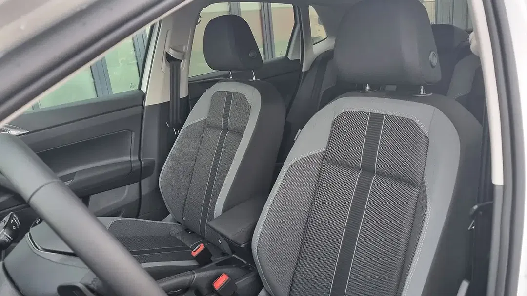 Volkswagen Polo DSG Style - Thumbnail 11