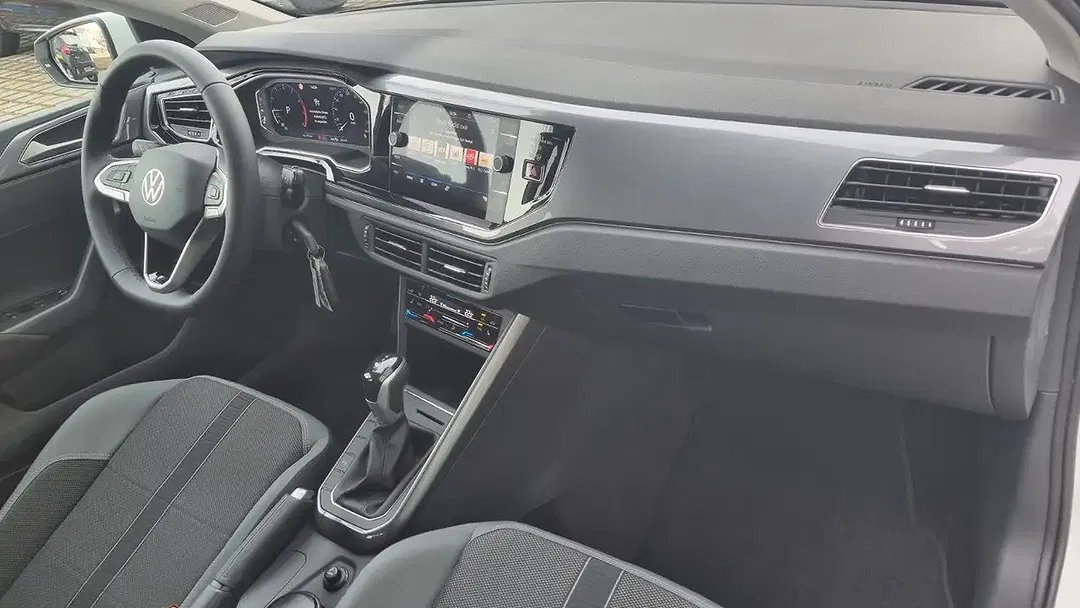 Volkswagen Polo DSG Style - Thumbnail 14