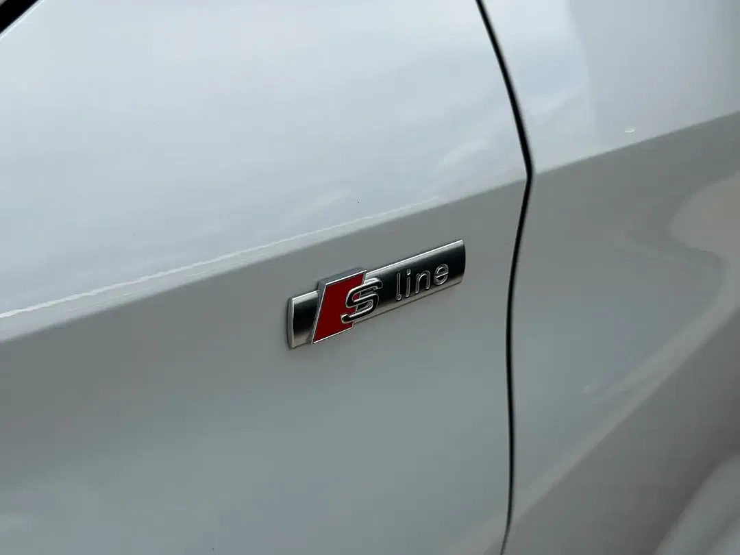 Audi A3 35 TFSI MHEV S line - Thumbnail 5