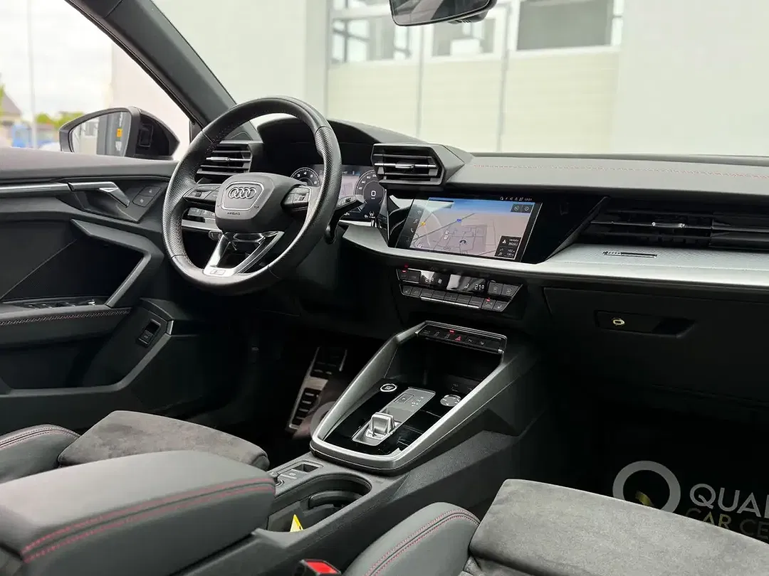 Audi A3 35 TFSI MHEV S line - Thumbnail 8