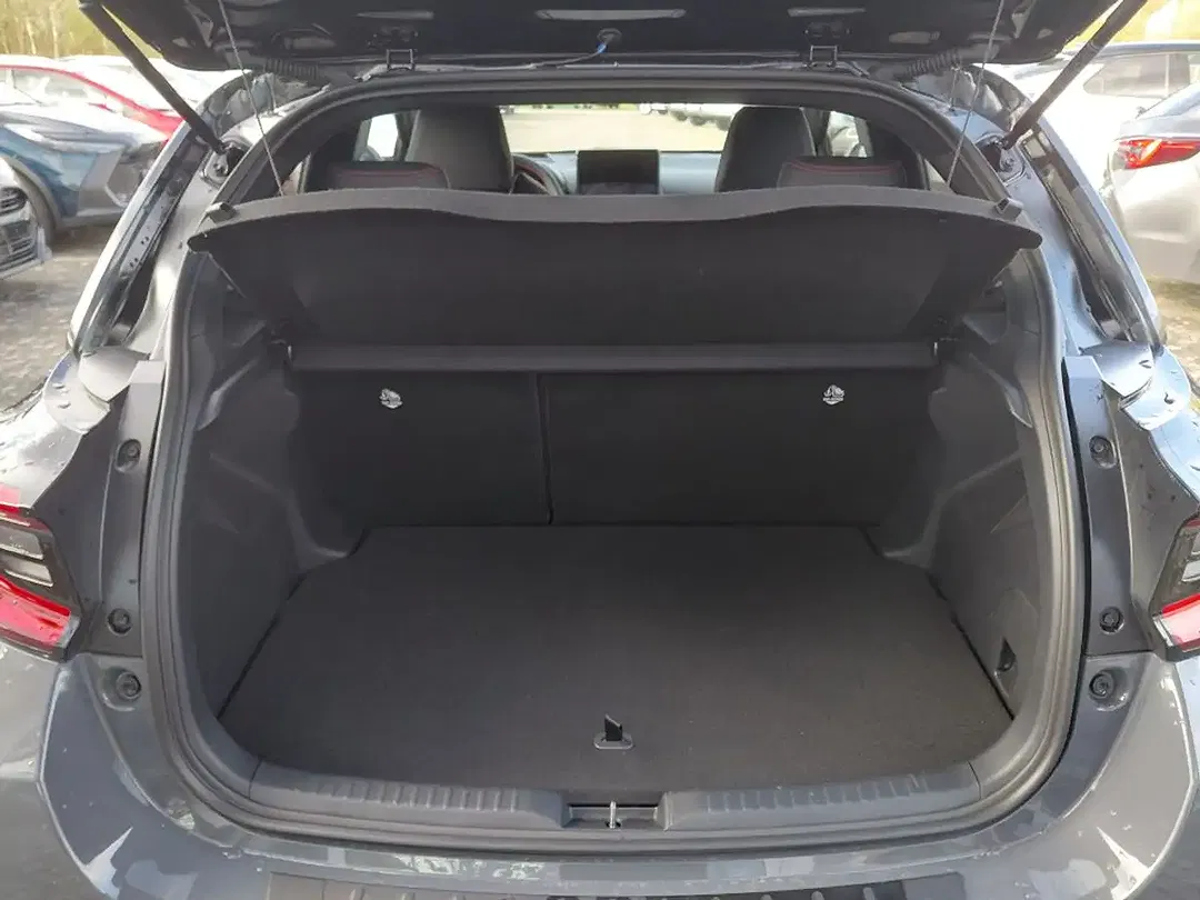 Toyota Yaris 1.5 VVT-i Hybrid GR Sport - Thumbnail 11