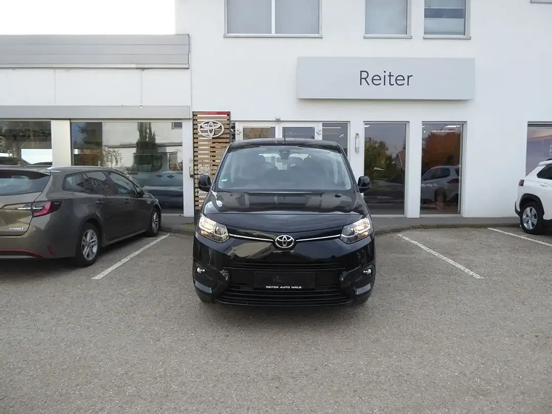 Toyota Proace 1.2 AUT - foto 1