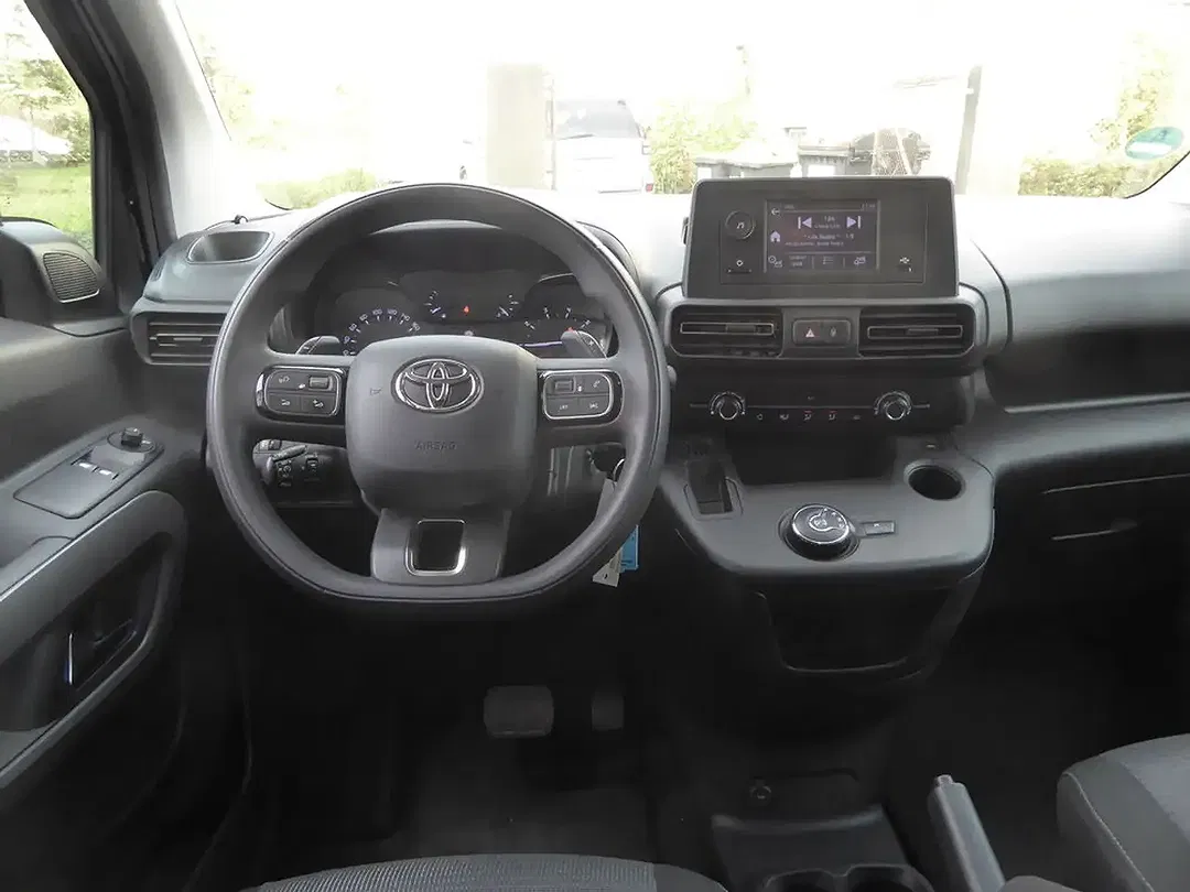 Toyota Proace 1.2 AUT - Thumbnail 8