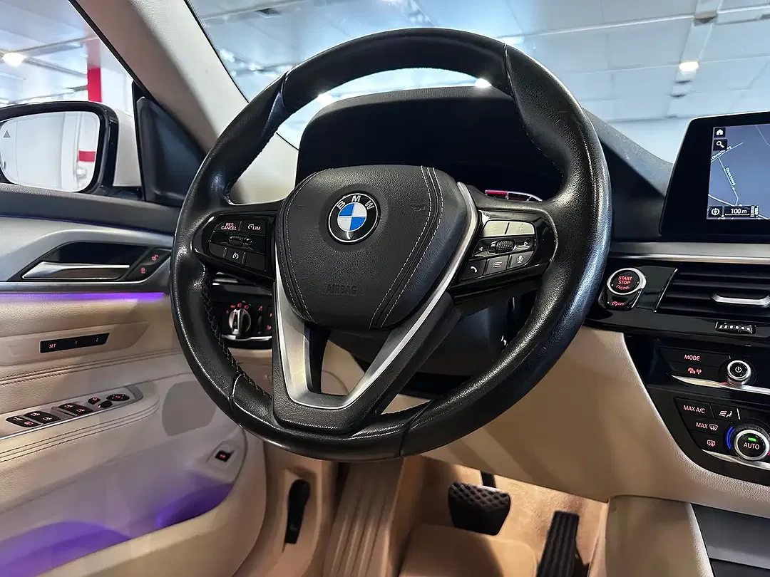 BMW 620 Gran Turismo - foto 8