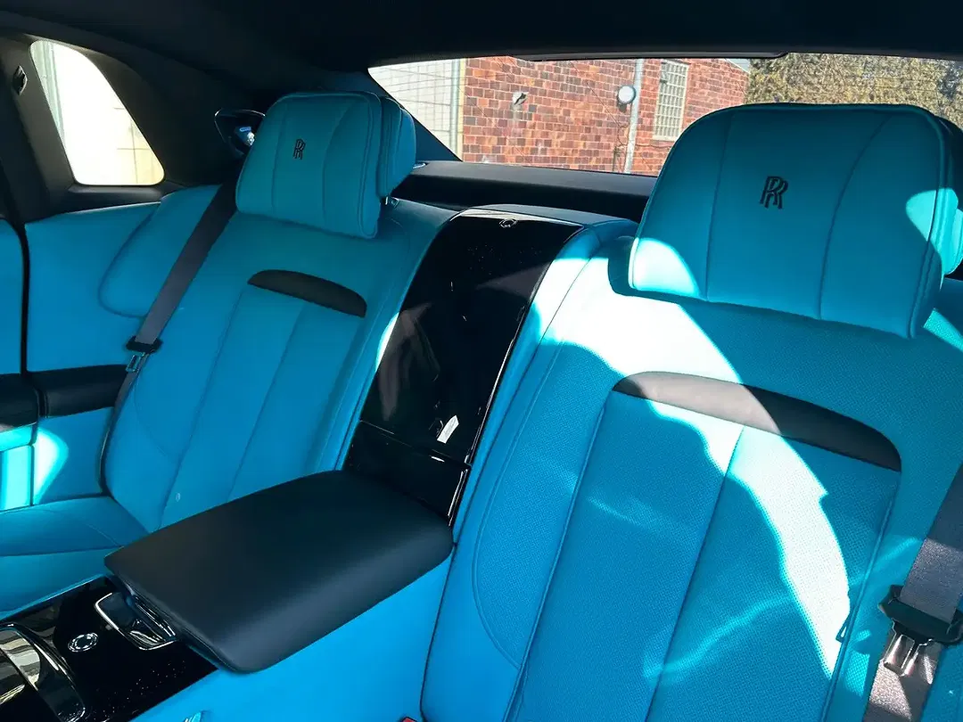 Rolls-Royce Ghost - Thumbnail 11