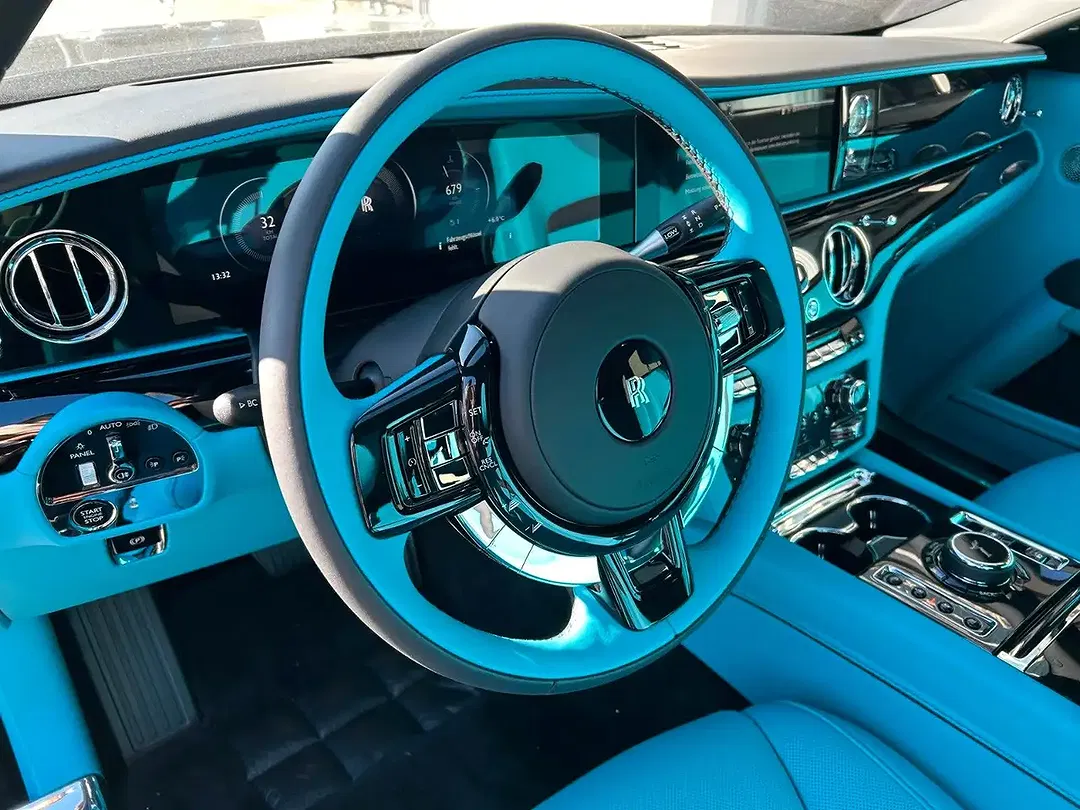 Rolls-Royce Ghost - Thumbnail 8