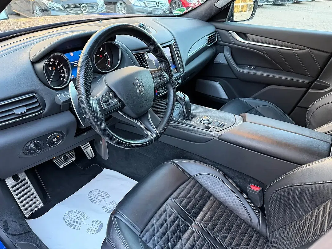 Maserati Levante 3.8 V8 Q4 Trofeo - foto 15