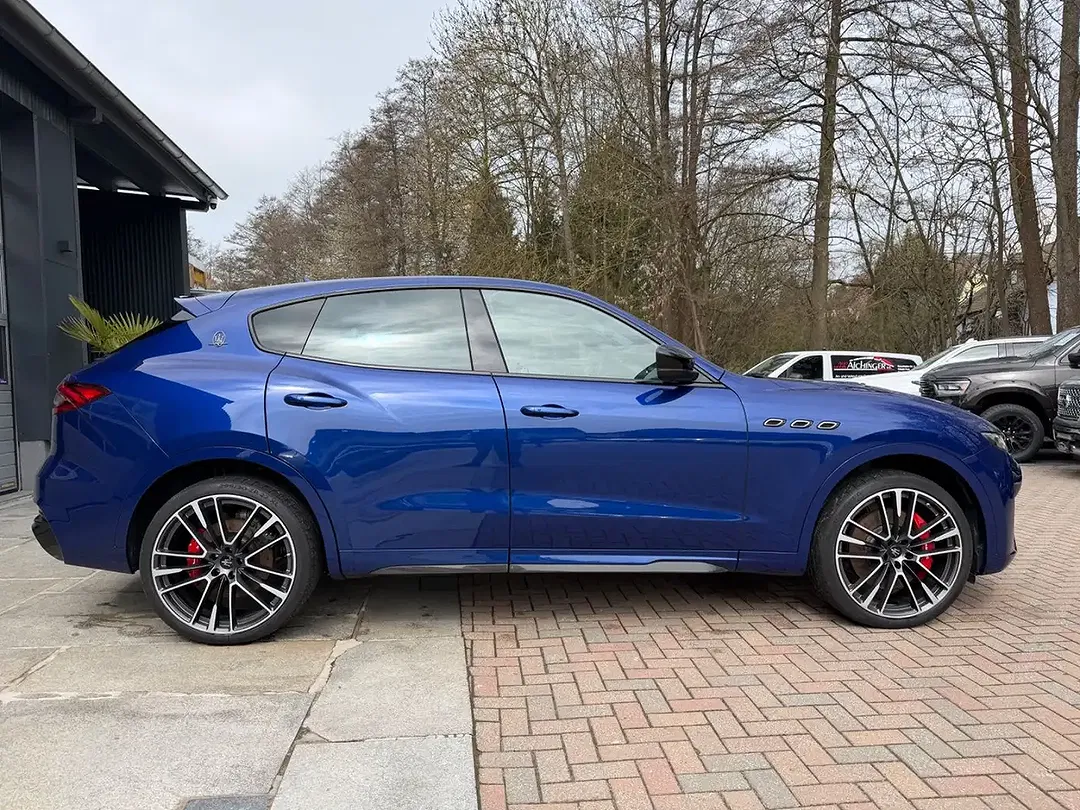 Maserati Levante 3.8 V8 Q4 Trofeo - Thumbnail 4