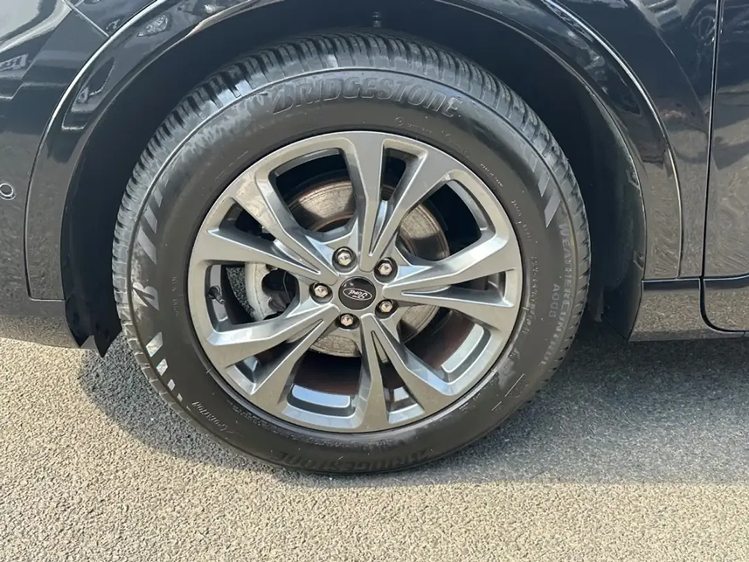 Ford Kuga ST-Line - Thumbnail 3