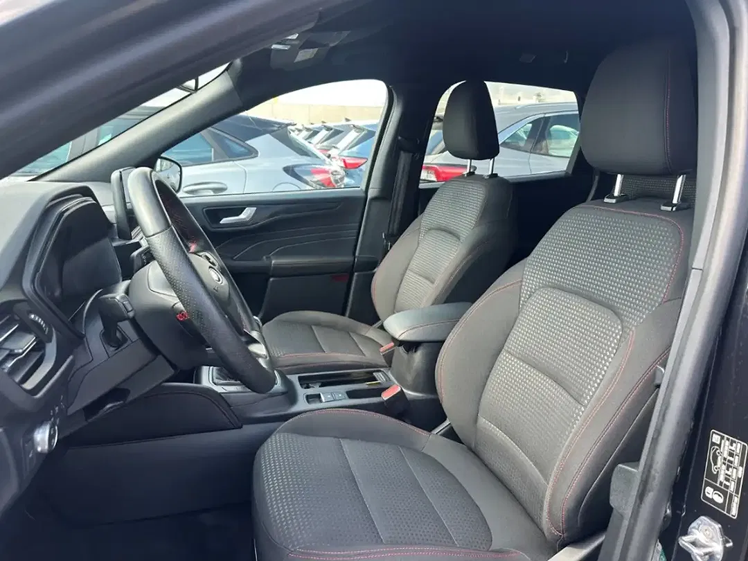 Ford Kuga ST-Line - Thumbnail 9