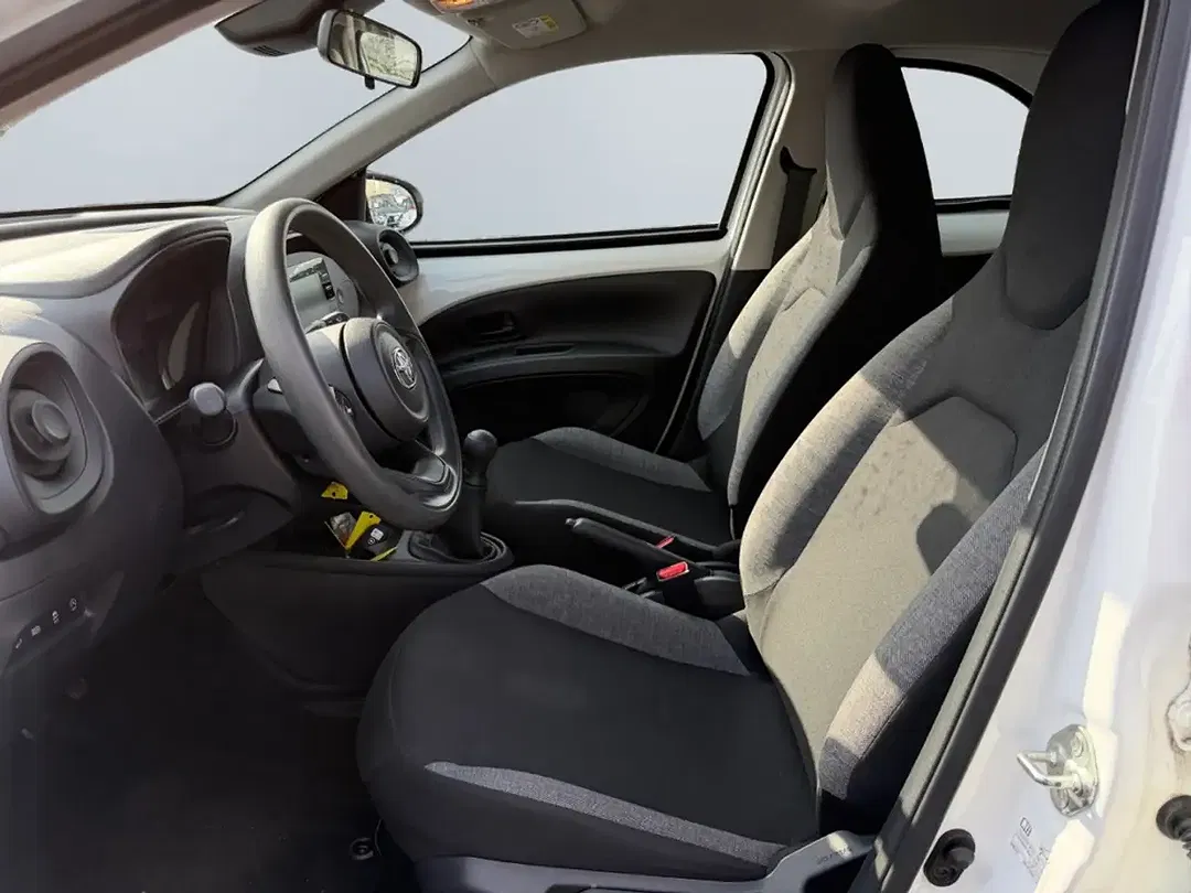 Toyota Aygo X - Thumbnail 9