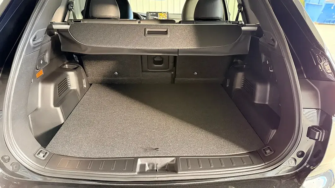 Mitsubishi Outlander PHEV Intro Edition - Thumbnail 9