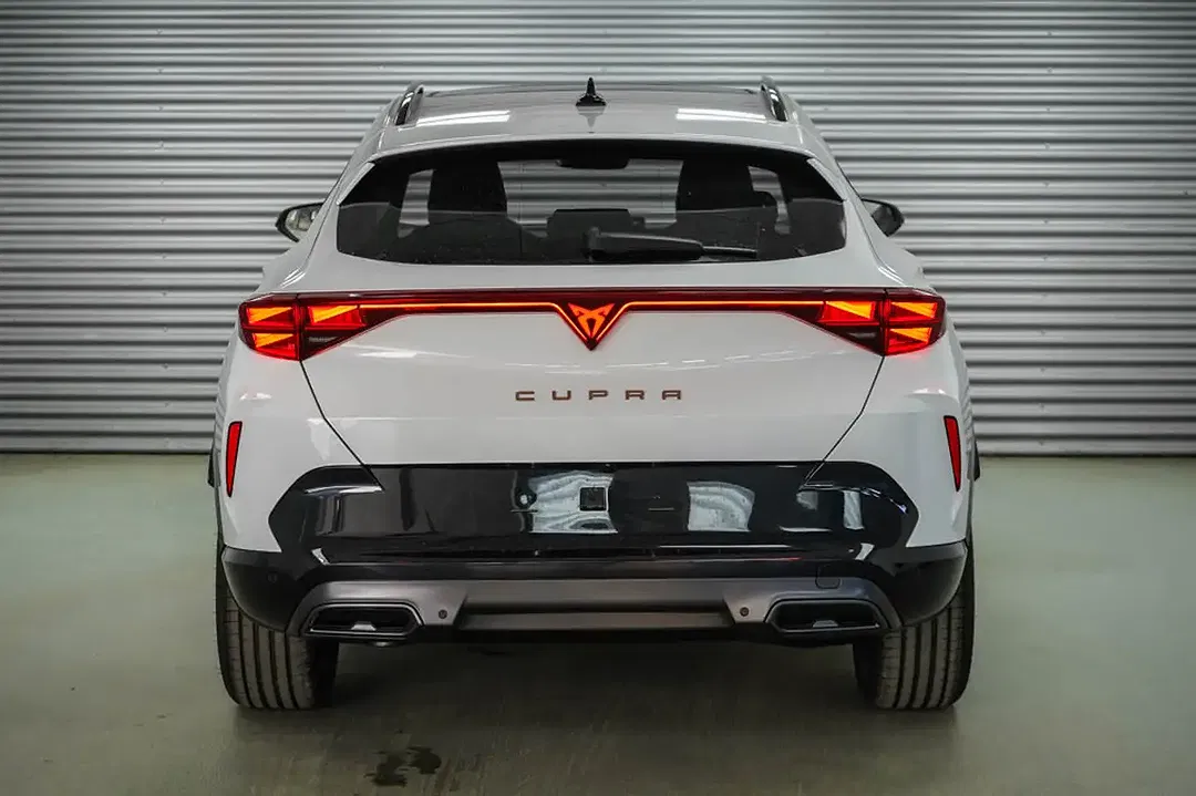 CUPRA Formentor 1.5 eTSI DSG - Thumbnail 4