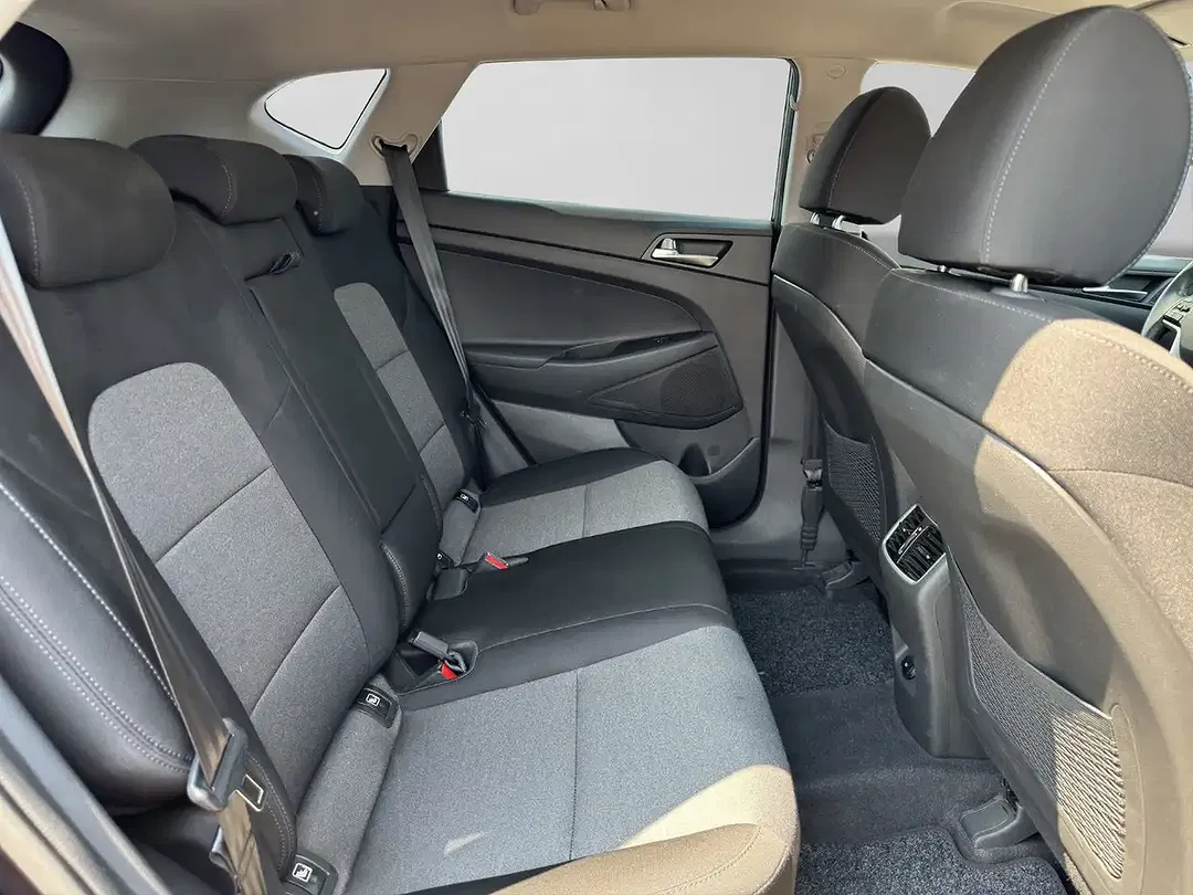 Hyundai TUCSON Advantage - Thumbnail 12