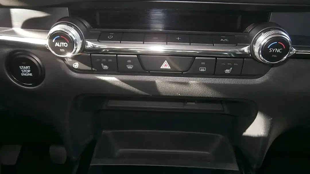 Mazda CX-30 2.0 SKYACTIV-G MHEV - Thumbnail 9