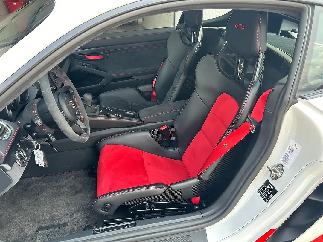Porsche Cayman - Thumbnail 12