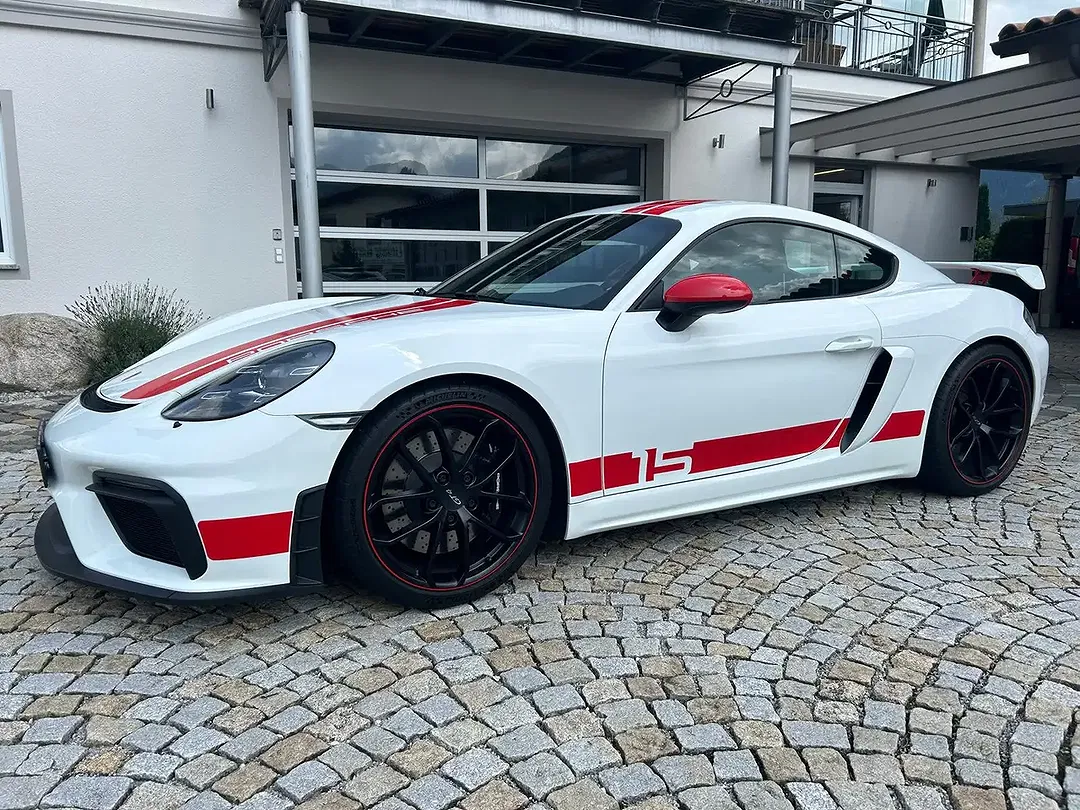 Porsche Cayman - Thumbnail 4