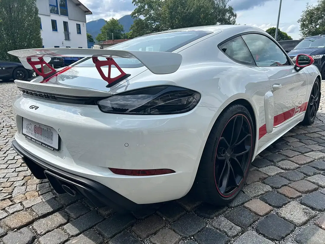 Porsche Cayman - Thumbnail 7
