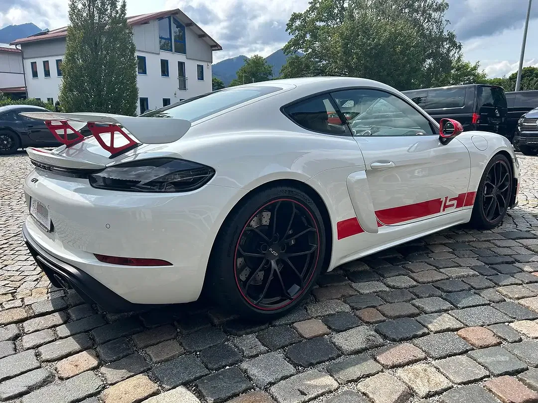 Porsche Cayman - Thumbnail 8