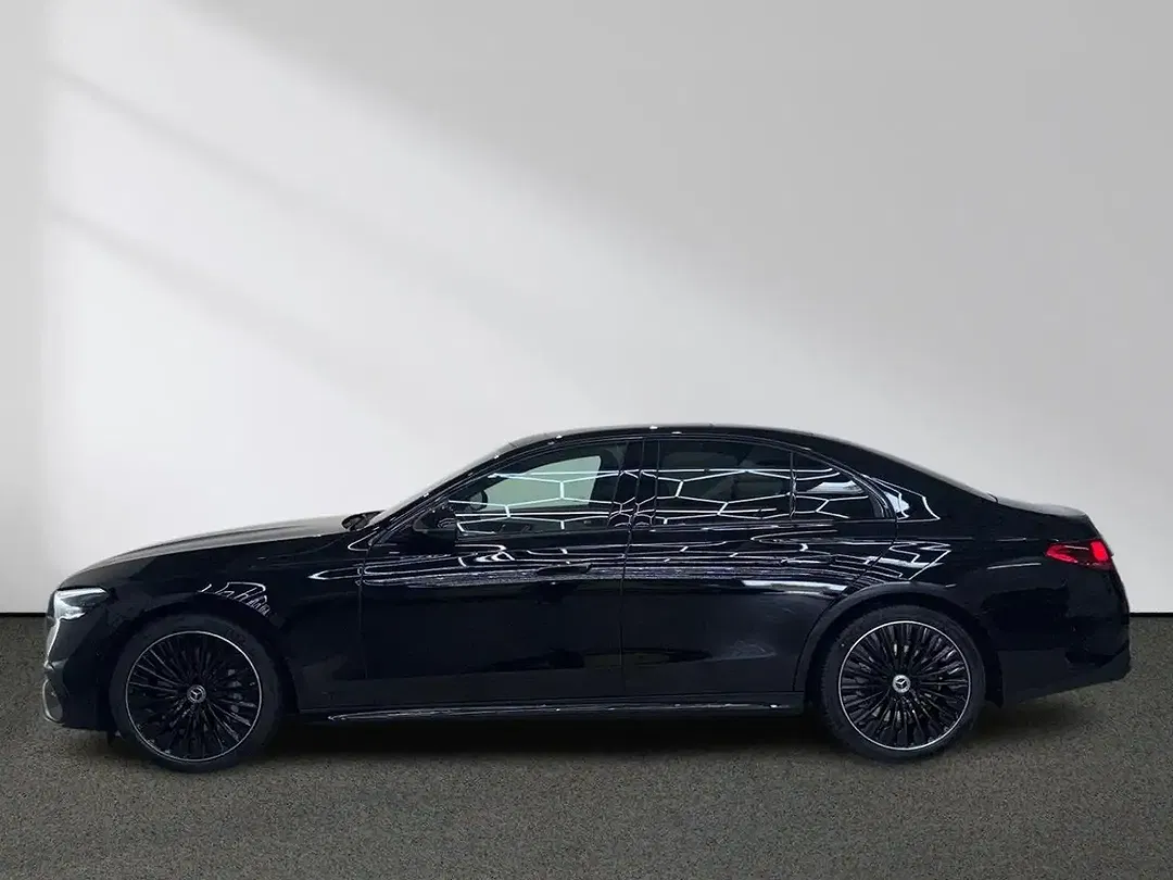 Mercedes-Benz E 450 4MATIC AMG Night - Thumbnail 2