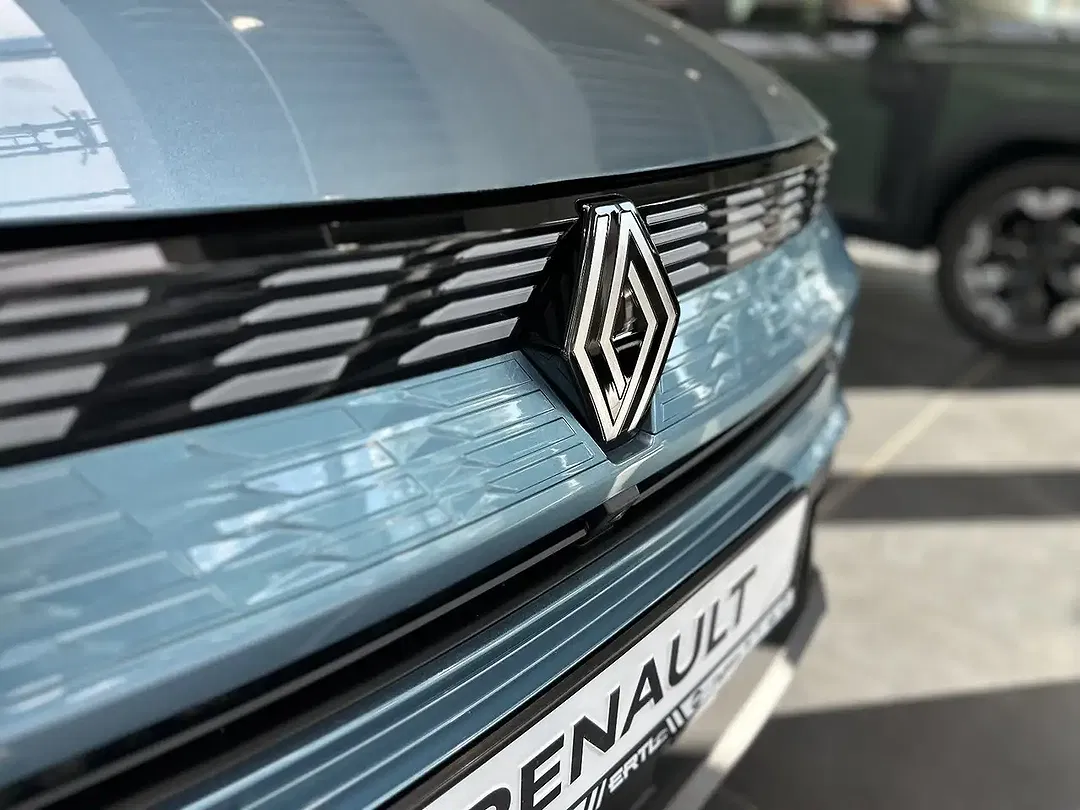 Renault Symbioz MHEV Techno - Thumbnail 7