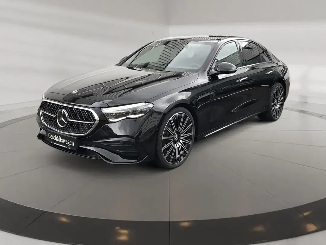 Mercedes-Benz E 450 4MATIC AMG MBUX Burmester - foto 1