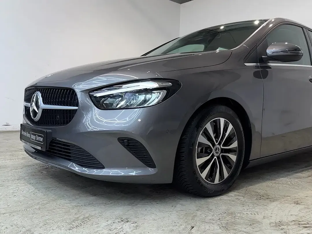 Mercedes-Benz B 180 - Thumbnail 6