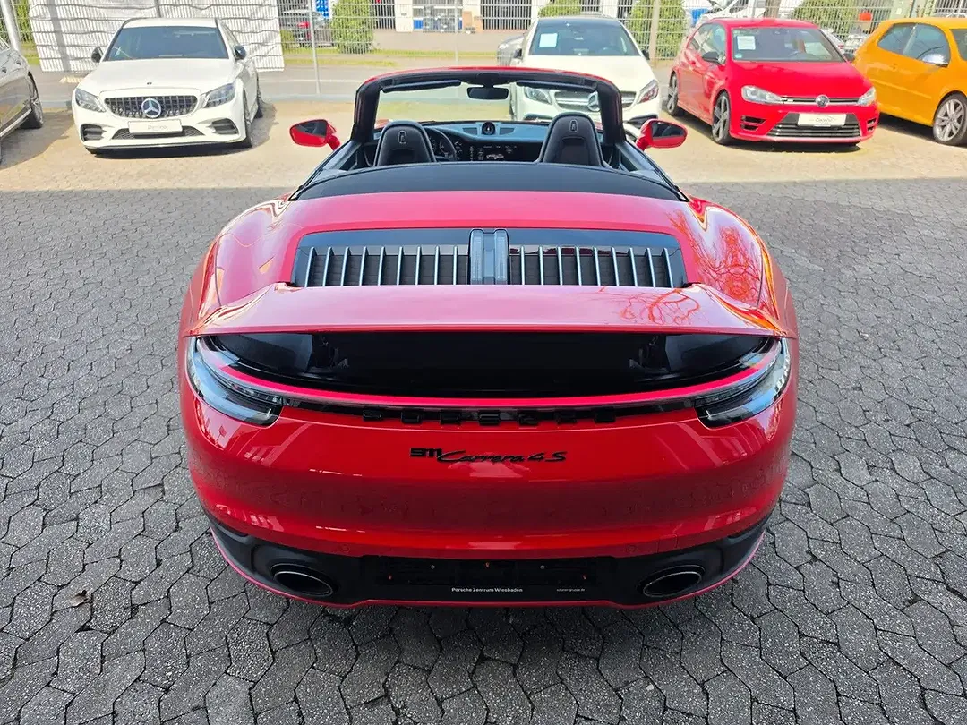 Porsche 911 Sport Chrono Carrera 4 S Cabriolet - Thumbnail 9