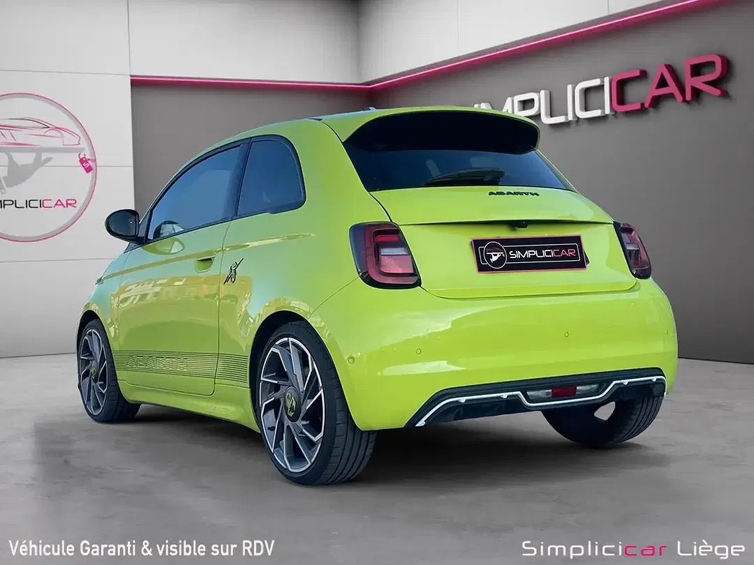 Abarth 500e - Thumbnail 5