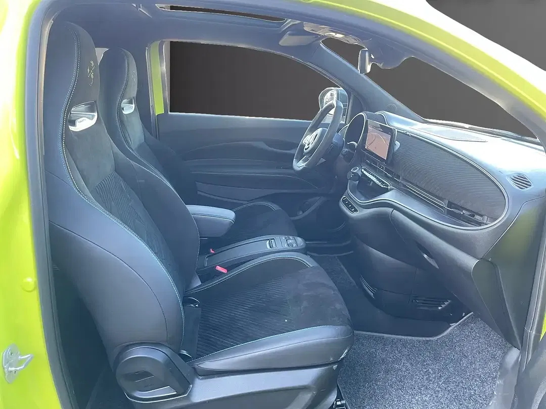 Abarth 500e - Thumbnail 9
