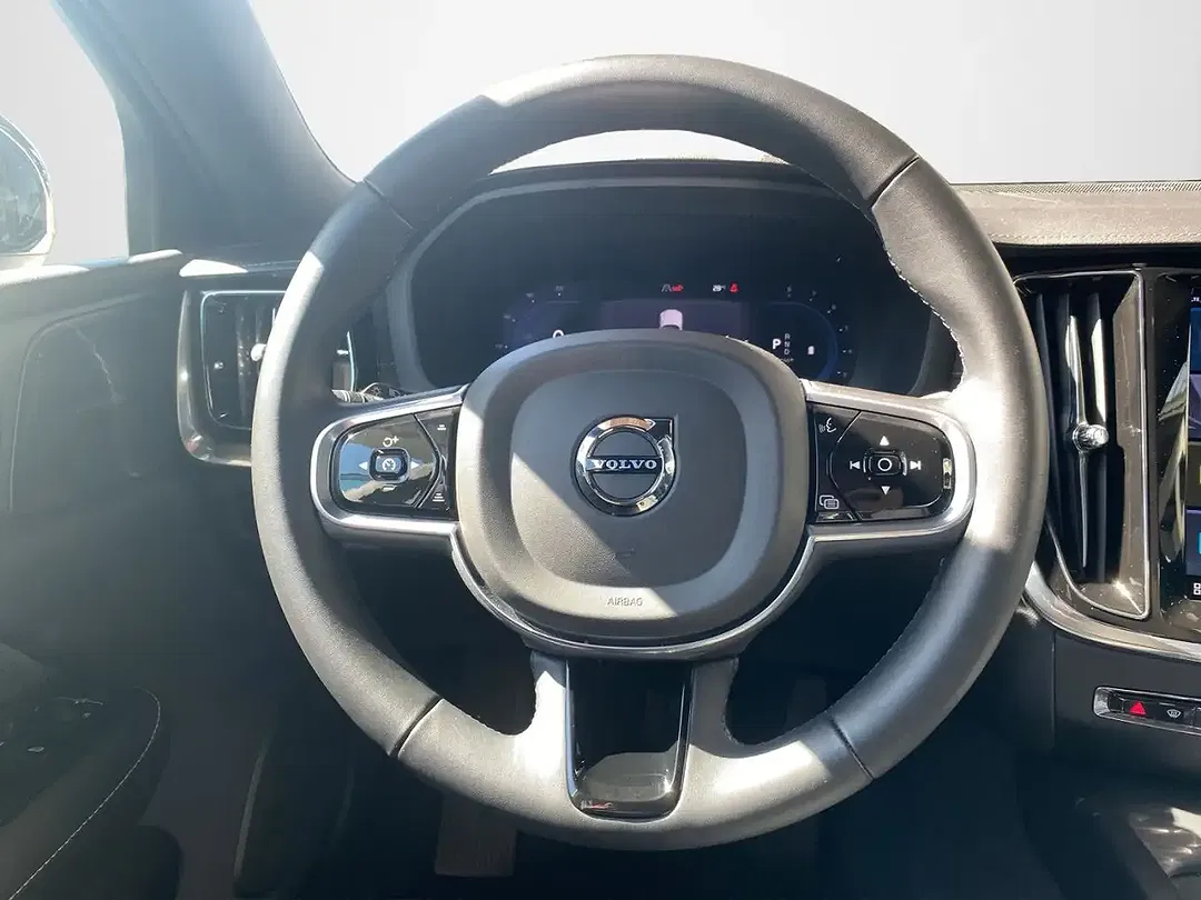 Volvo S60 B5 AWD Ultimate Dark - Thumbnail 10