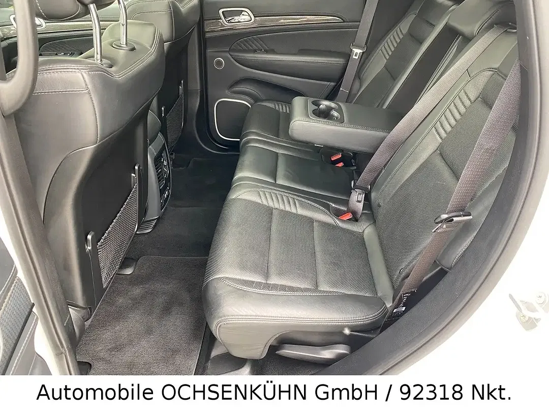 Jeep Grand Cherokee 6.2 V8 HEMI - Thumbnail 12