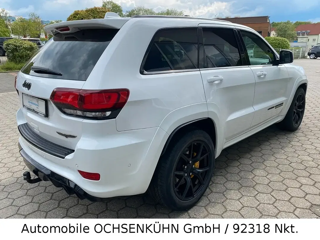 Jeep Grand Cherokee 6.2 V8 HEMI - Thumbnail 5