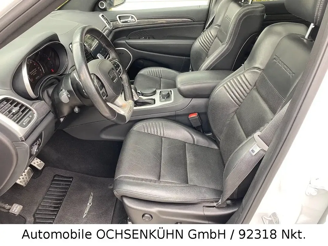 Jeep Grand Cherokee 6.2 V8 HEMI - Thumbnail 8