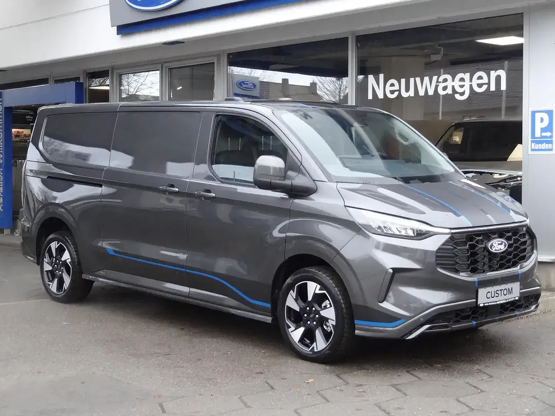 Ford Transit Custom 320 L2H1 Sport automaat AWD - Thumbnail 2
