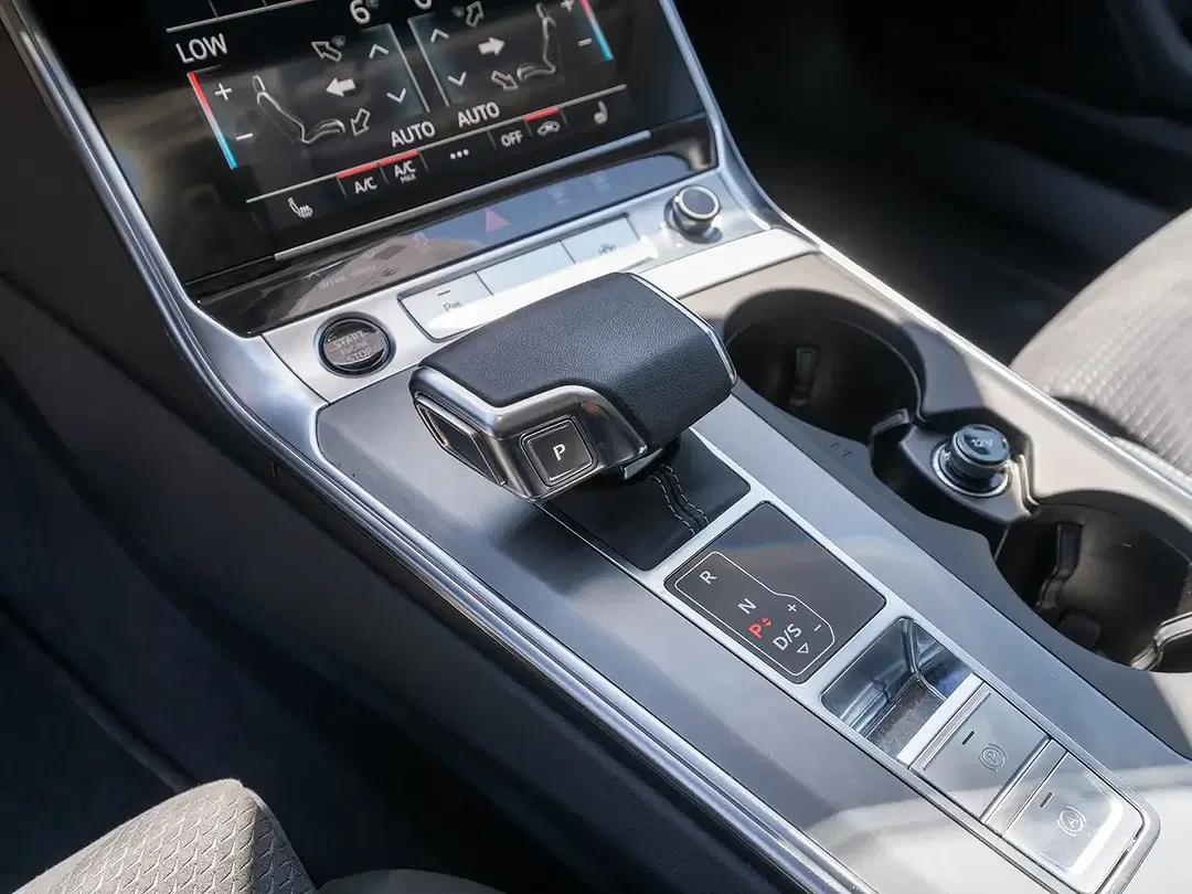 Audi A6 quattro S line - Thumbnail 13
