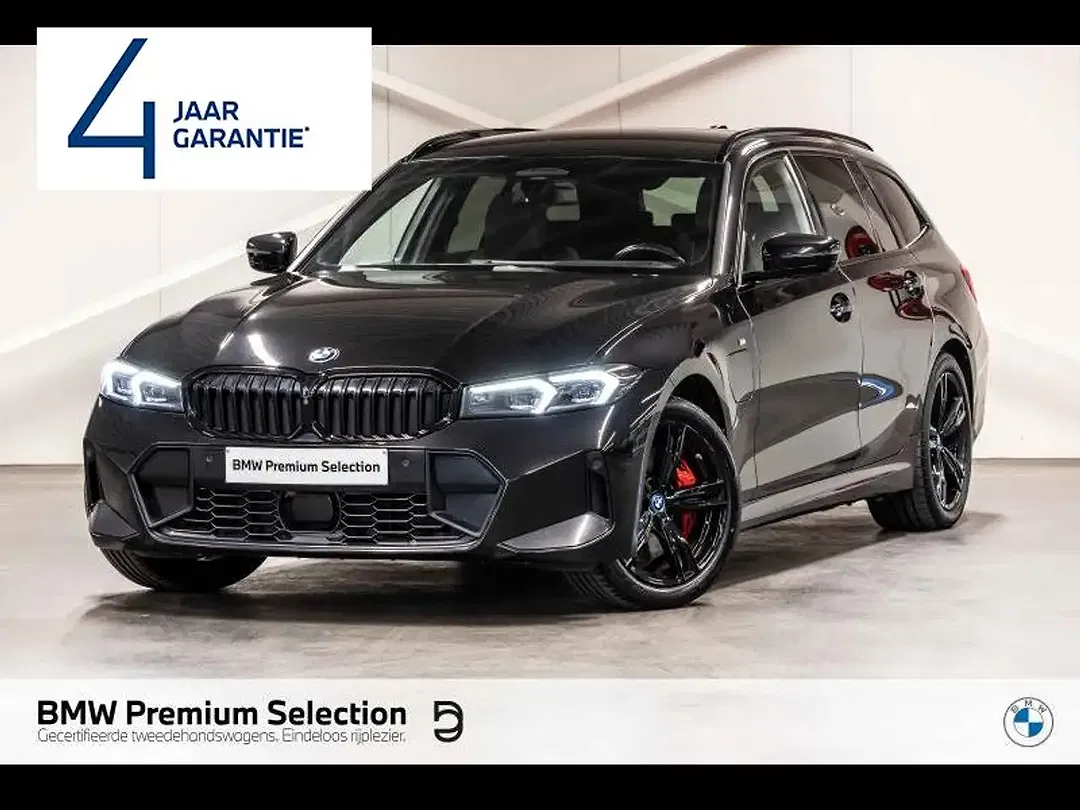 BMW 330 Touring M Sport - Thumbnail 1