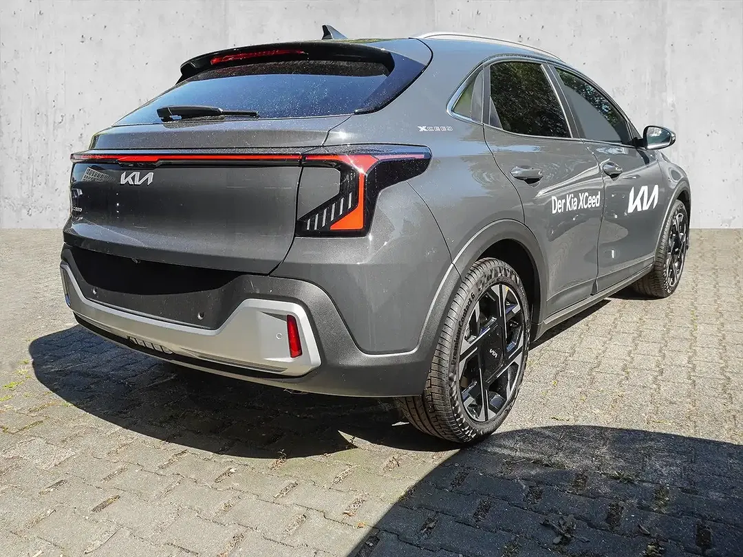 Kia XCeed 1.6 T-GDI DCT Spirit - foto 2