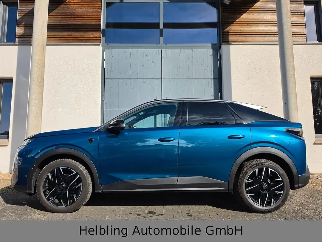 Peugeot 3008 145 Hybrid GT Exclusive - foto 2
