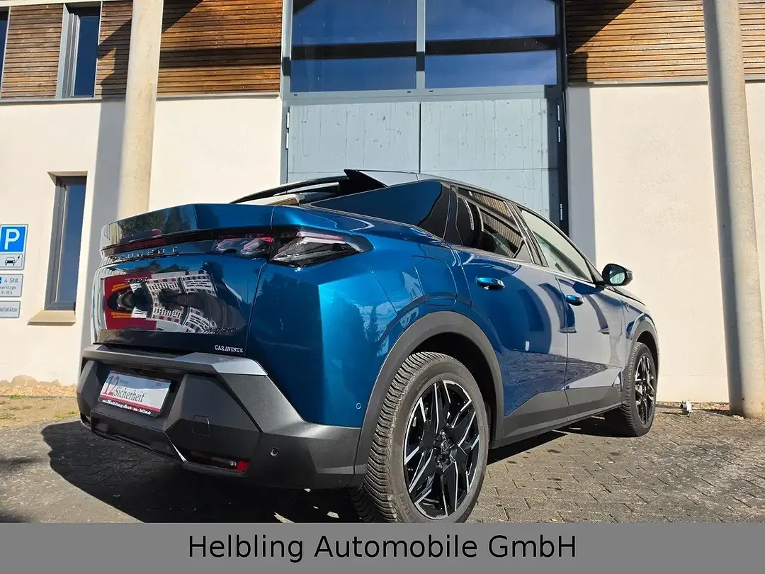 Peugeot 3008 145 Hybrid GT Exclusive - Thumbnail 4