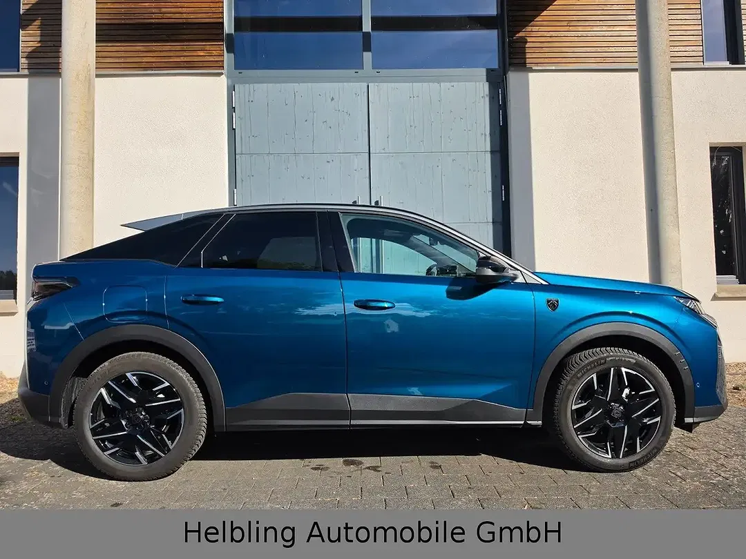 Peugeot 3008 145 Hybrid GT Exclusive - Thumbnail 5