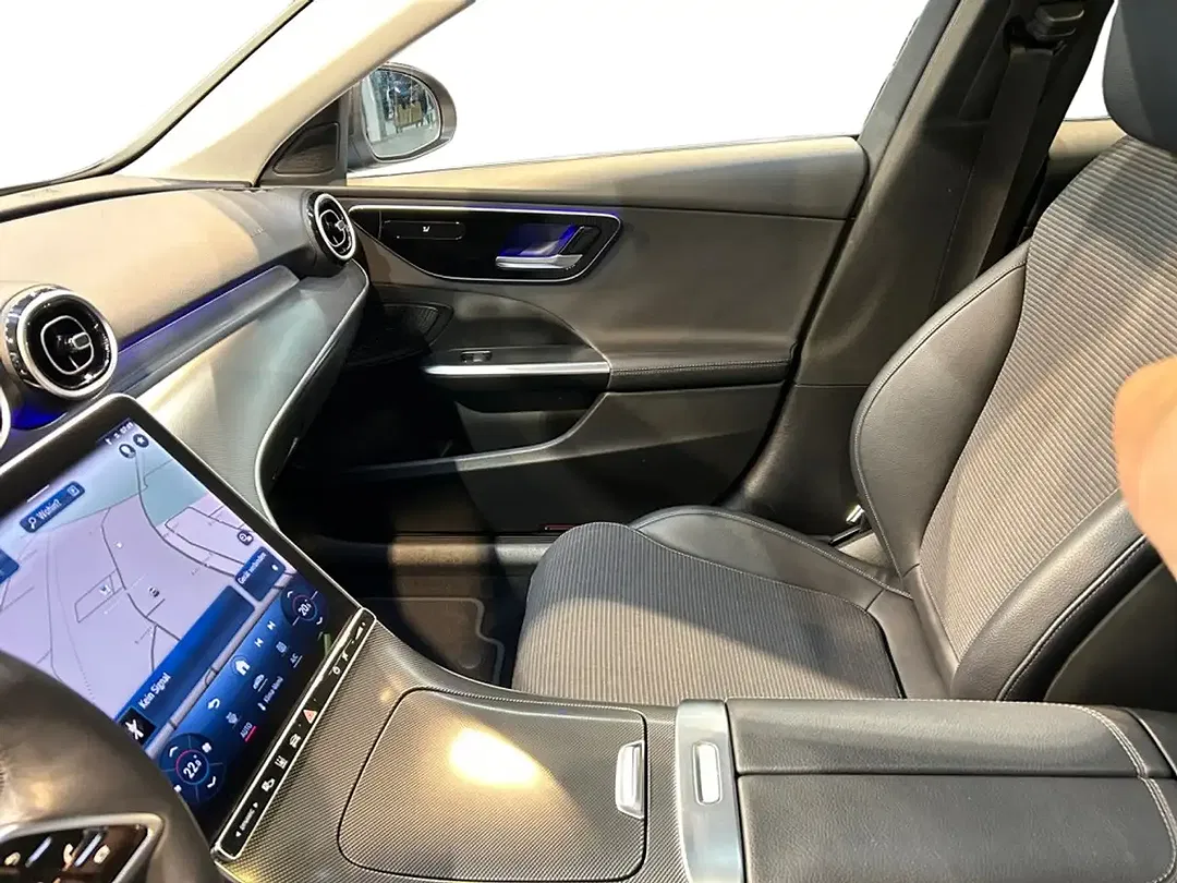 Mercedes-Benz C 220 MBUX Avantgarde - Thumbnail 4