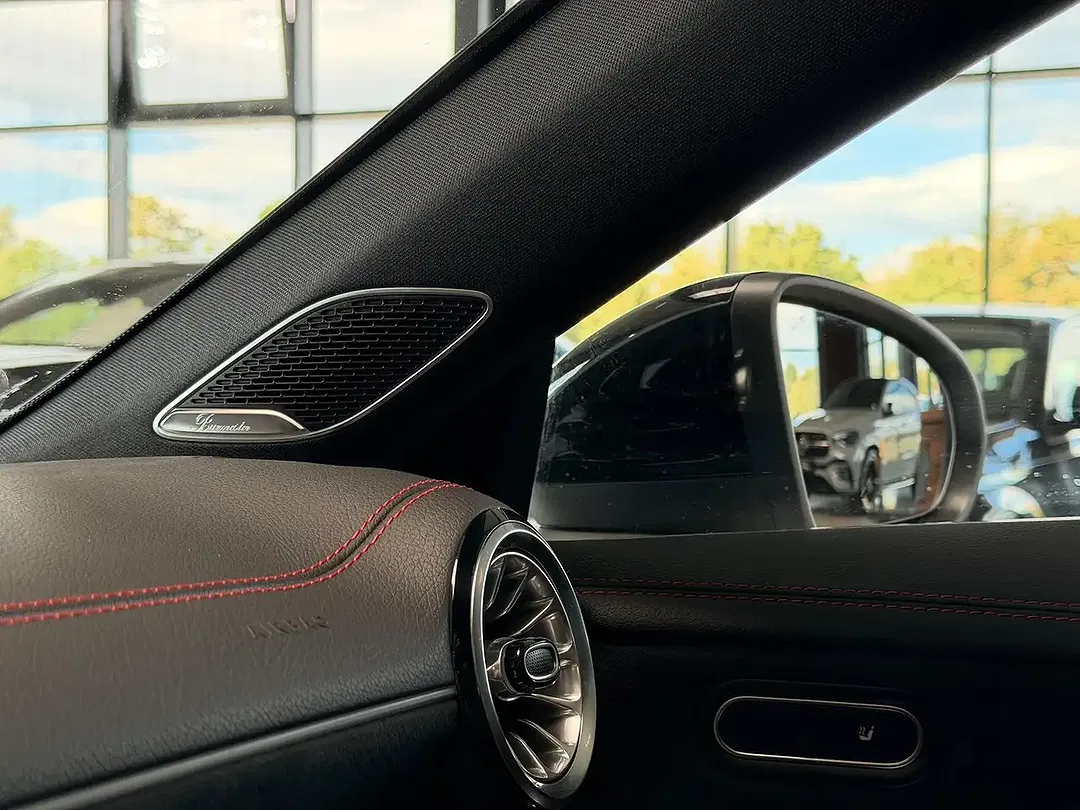 Mercedes-Benz CLA 250 - Thumbnail 10