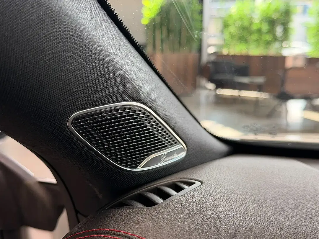 Mercedes-Benz CLA 250 - Thumbnail 12