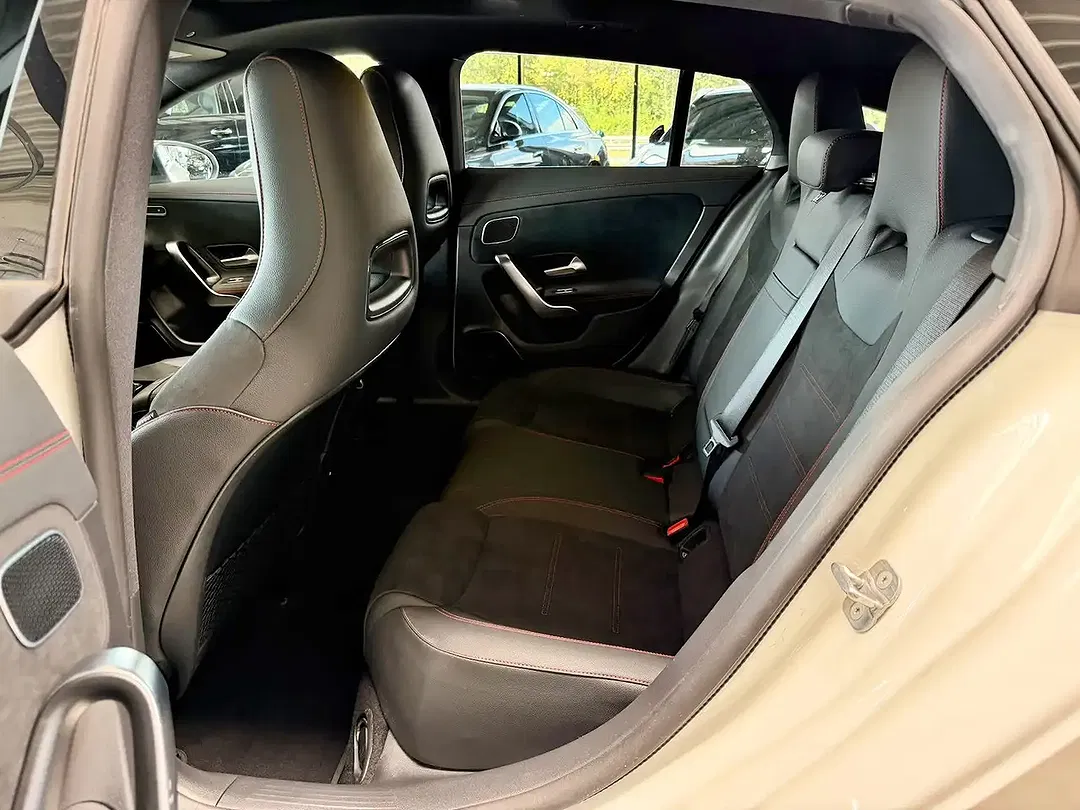 Mercedes-Benz CLA 250 - Thumbnail 18