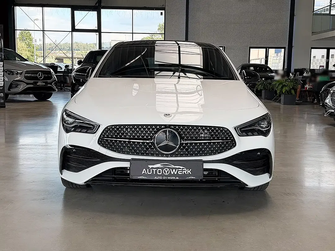 Mercedes-Benz CLA 250 - Thumbnail 2